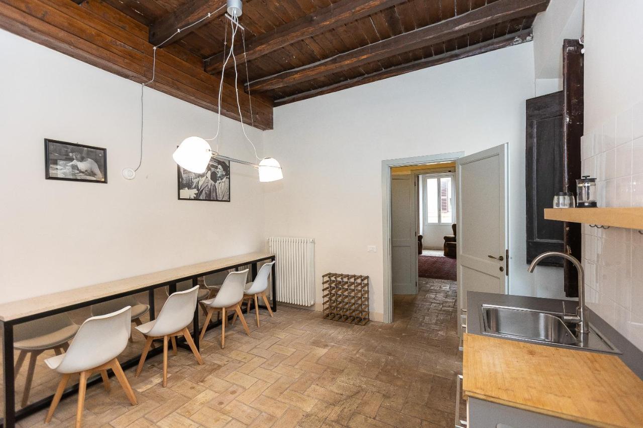 Rome Historical Apartment - Arco Dei Banchi Eksteriør billede