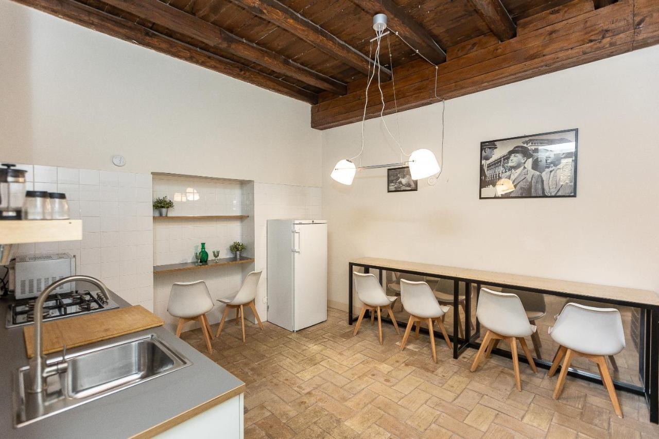 Rome Historical Apartment - Arco Dei Banchi Eksteriør billede