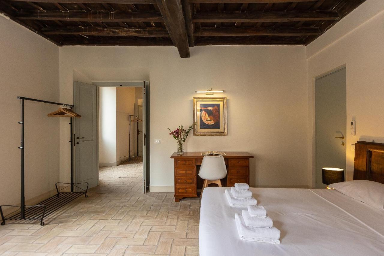 Rome Historical Apartment - Arco Dei Banchi Eksteriør billede